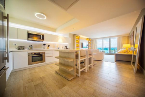 1 Hotel 1 Bedroom 1 and Half Bathroom Beachfront Residence With Balcony